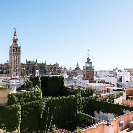 Cozy Apartment In House-Palace With Private Patio Sevilla Bagian luar foto